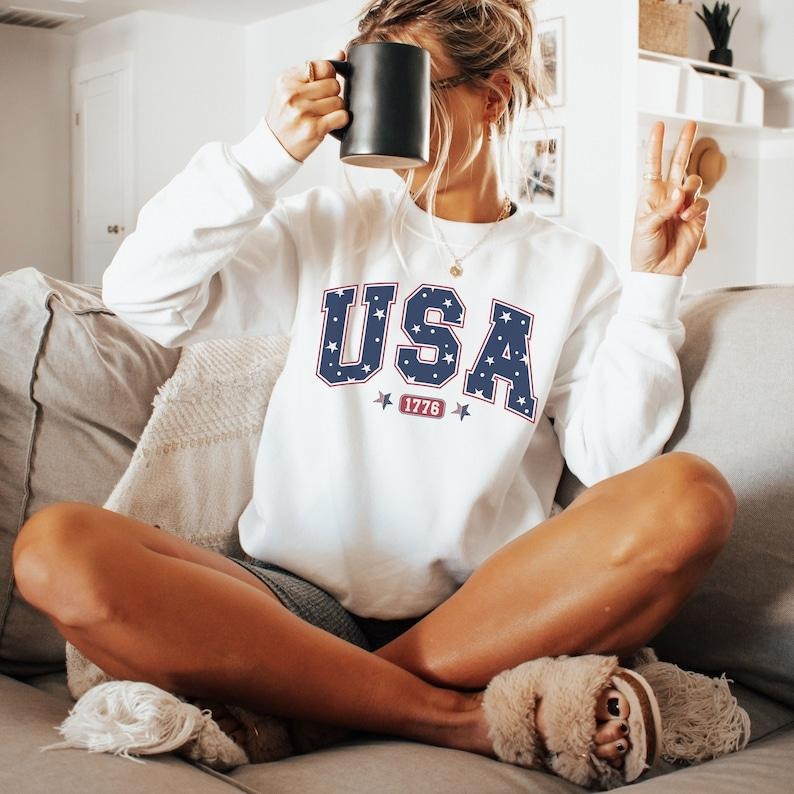 Vintage USA Sweatshirt, 4th of July Sweater, America Sweatshirt, USA est 1776, Patriotic Crewneck, Womens 4th of July...