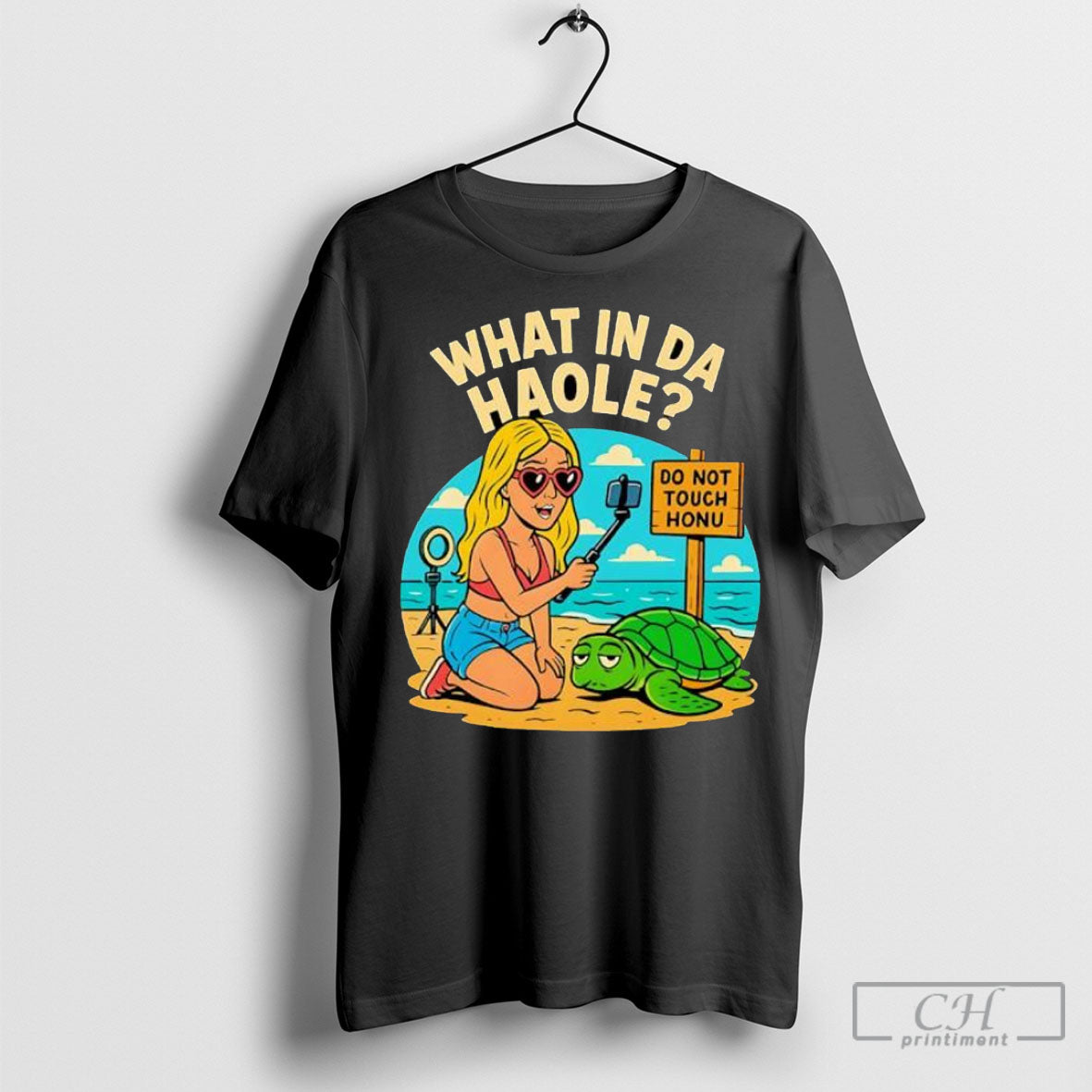 What In Da Haole Girl Taking Selfie With Hawaiian Monk Seal Turtle Shirt Tee