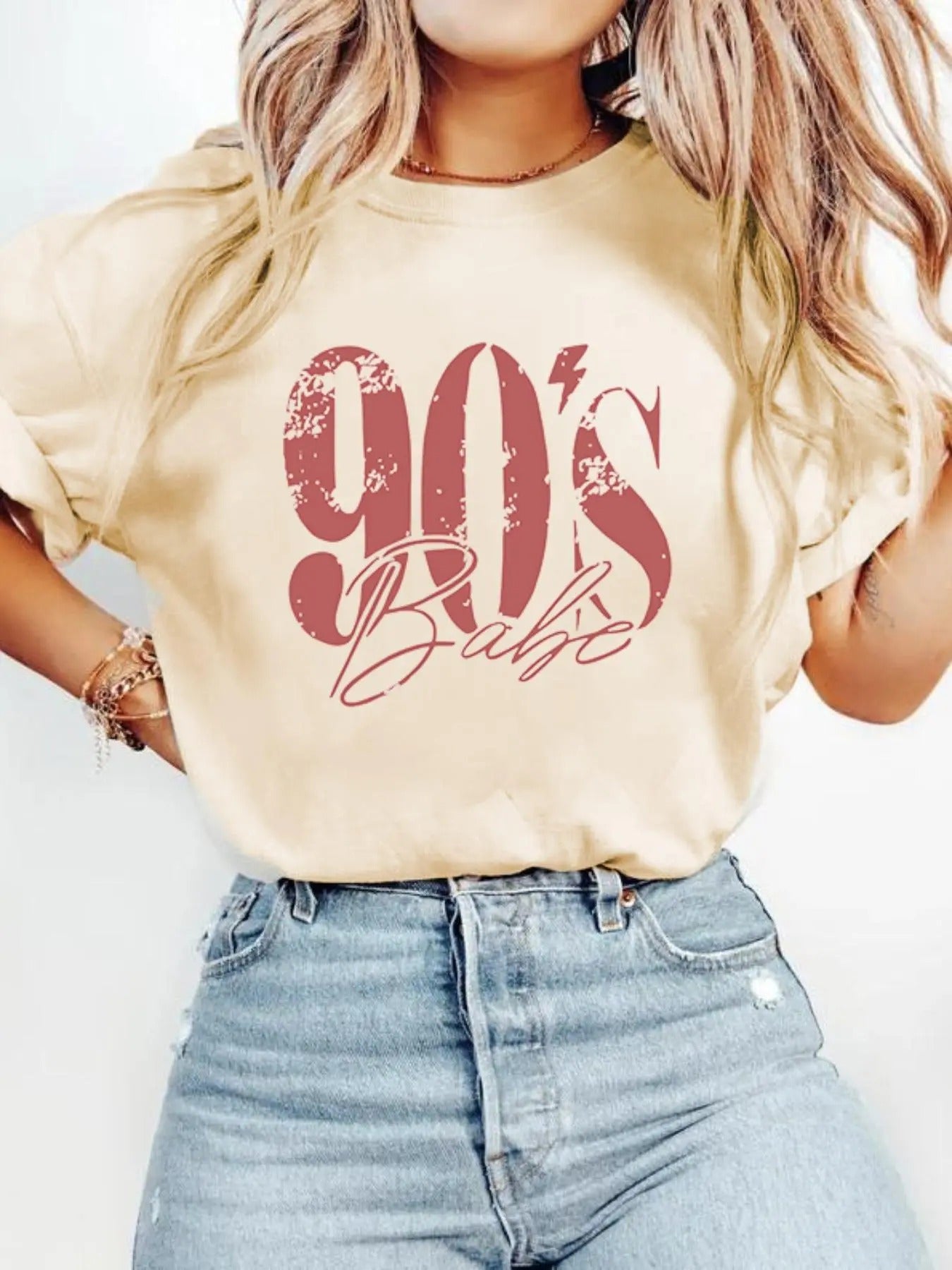 Women'WB shield "Spiky hair fighters'WB shield Babe" Print Round Neck Graphic Tee, Vintage Trendy Casual Short Sleeve...