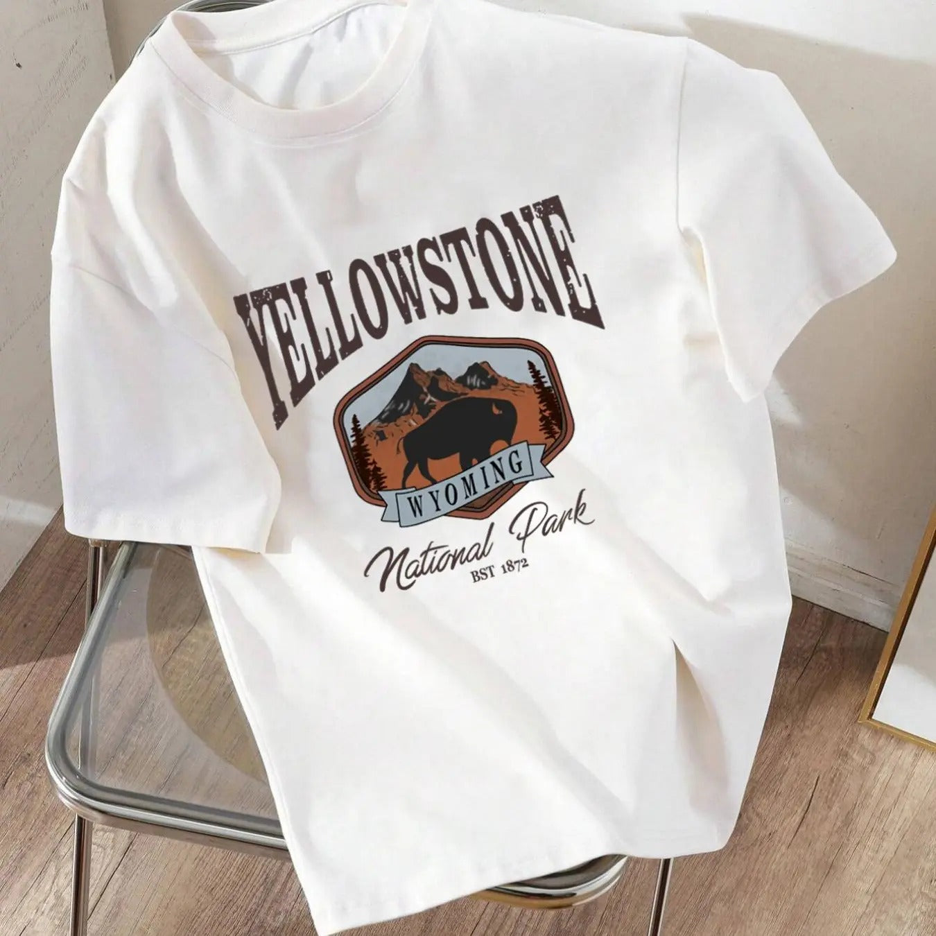 Women'WB shield "Straw hat pirates National Park" Letter & Buffalo Print Round Neck Tee, Casual Drop Shoulder Short...