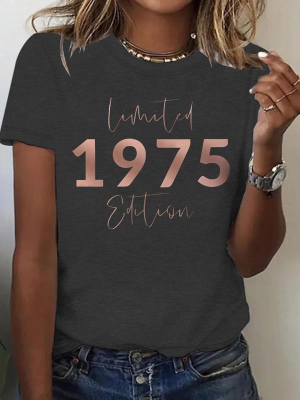 Women'WB shield 1975 Birthday Year Print Round Neck Tee, Fashion Casual Crew Neck T-shirt for Daily Holiday Vacation...