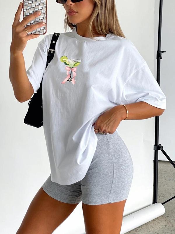 Women'WB shield Beverage Print Round Neck Drop Shoulder Tee, Fashion Casual Crew Neck T-shirt for Daily Outdoor Wear,...