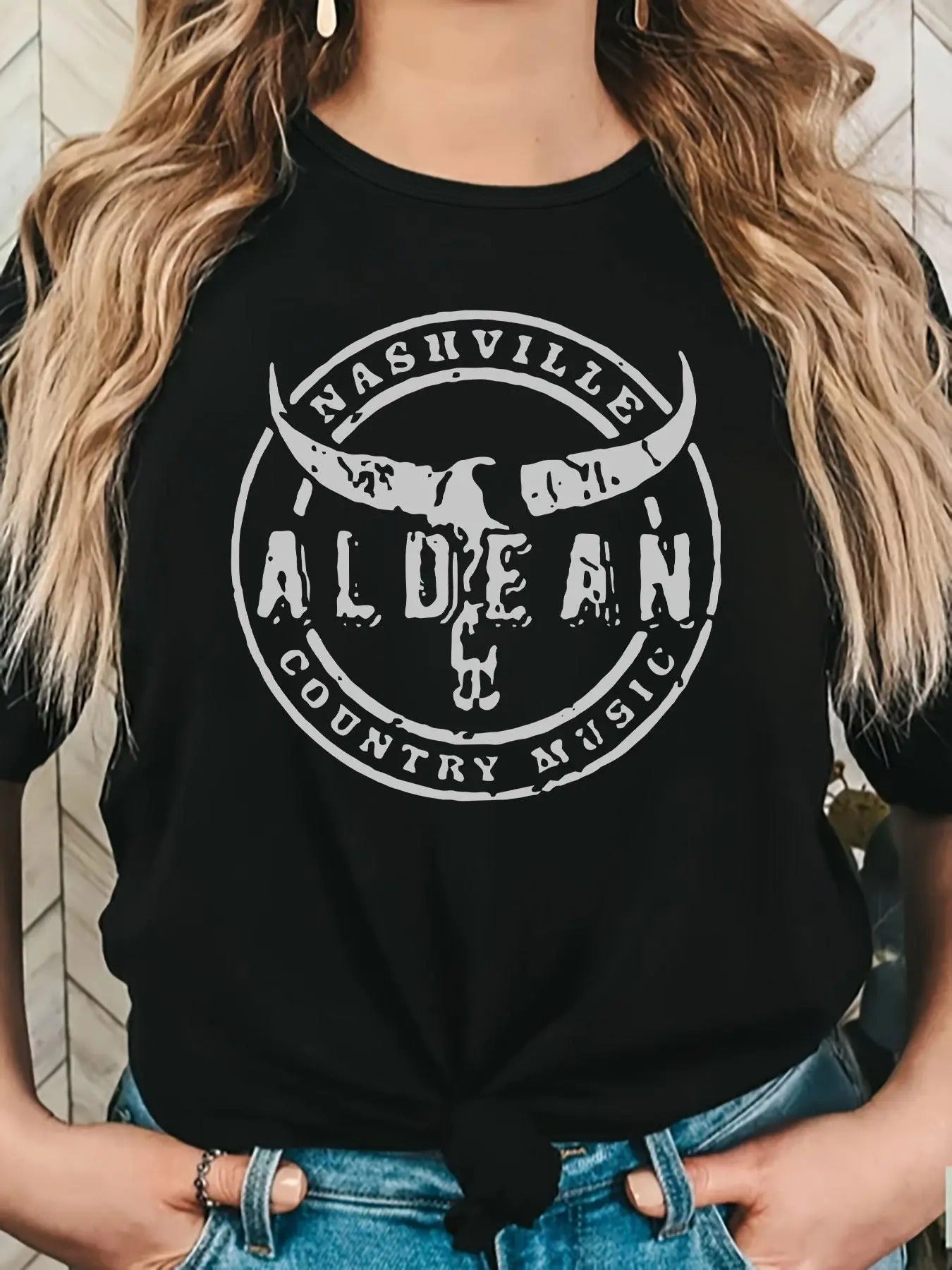 Women'WB shield Bull Head & Letter Print Round Neck Tee, Casual Short Sleeve Crew Neck T-Shirt for Summer, Fashion...