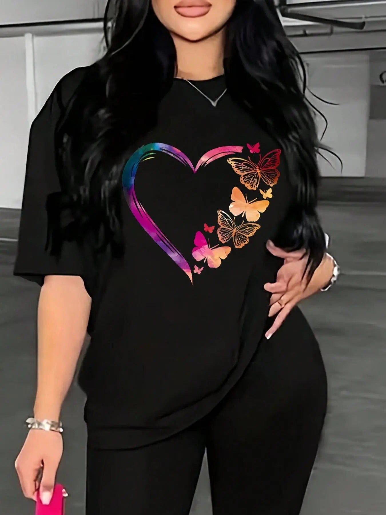 Women'WB shield Butterfly & Heart Print Drop Shoulder Tee, Fashion Casual Round Neck Half Sleeve T-Shirt for Daily Wear,...