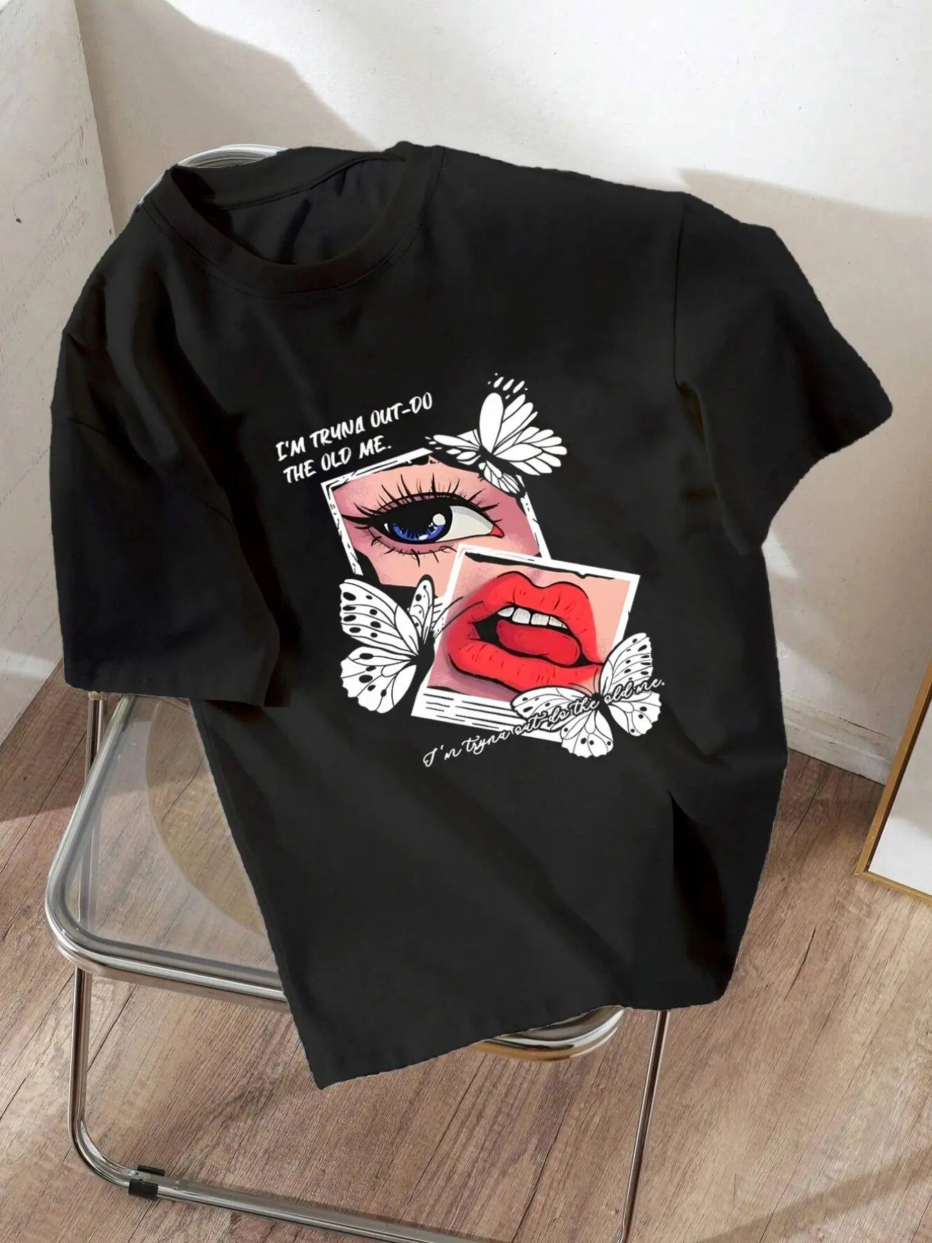 Women'WB shield Butterfly & Lip & Eye Print Round Neck Tee, Fashion Casual Crew Neck Short Sleeve T-shirt for Daily...