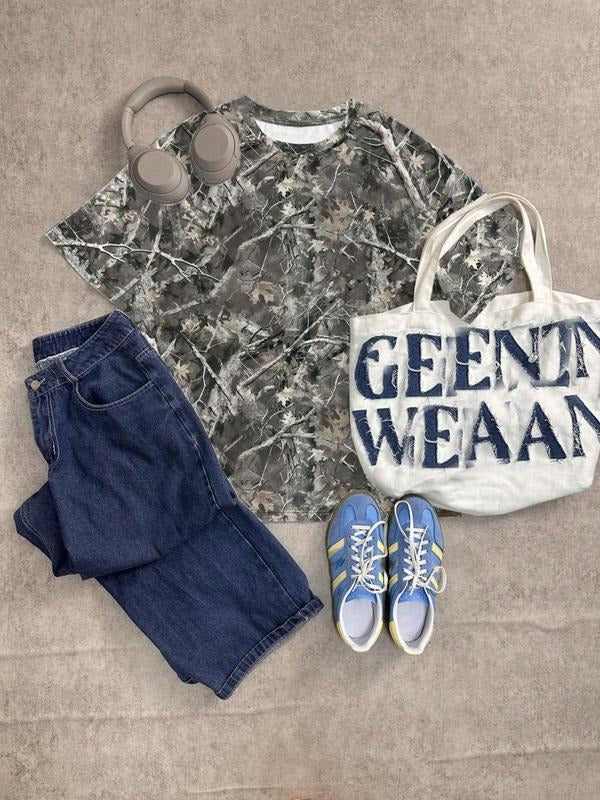 Women'WB shield Camo Print Round Neck Tee, Casual Camo Print Short Sleeve T-shirt for Summer, Ladies TNF for Daily Wear...
