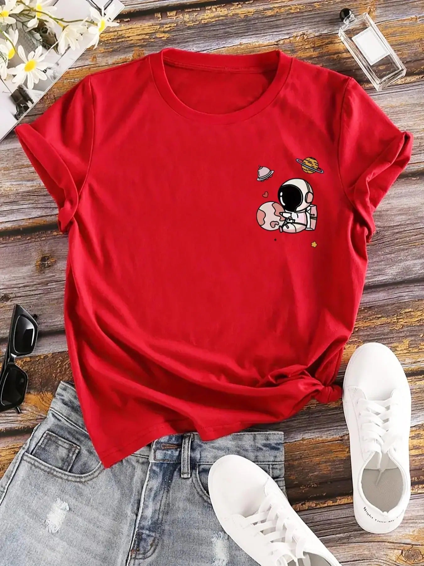 Women'WB shield Cartoon Astronaut Print Round Neck Tee, Fashion Casual Short Sleeve T-shirt, Ladies Summer TNF for Daily...