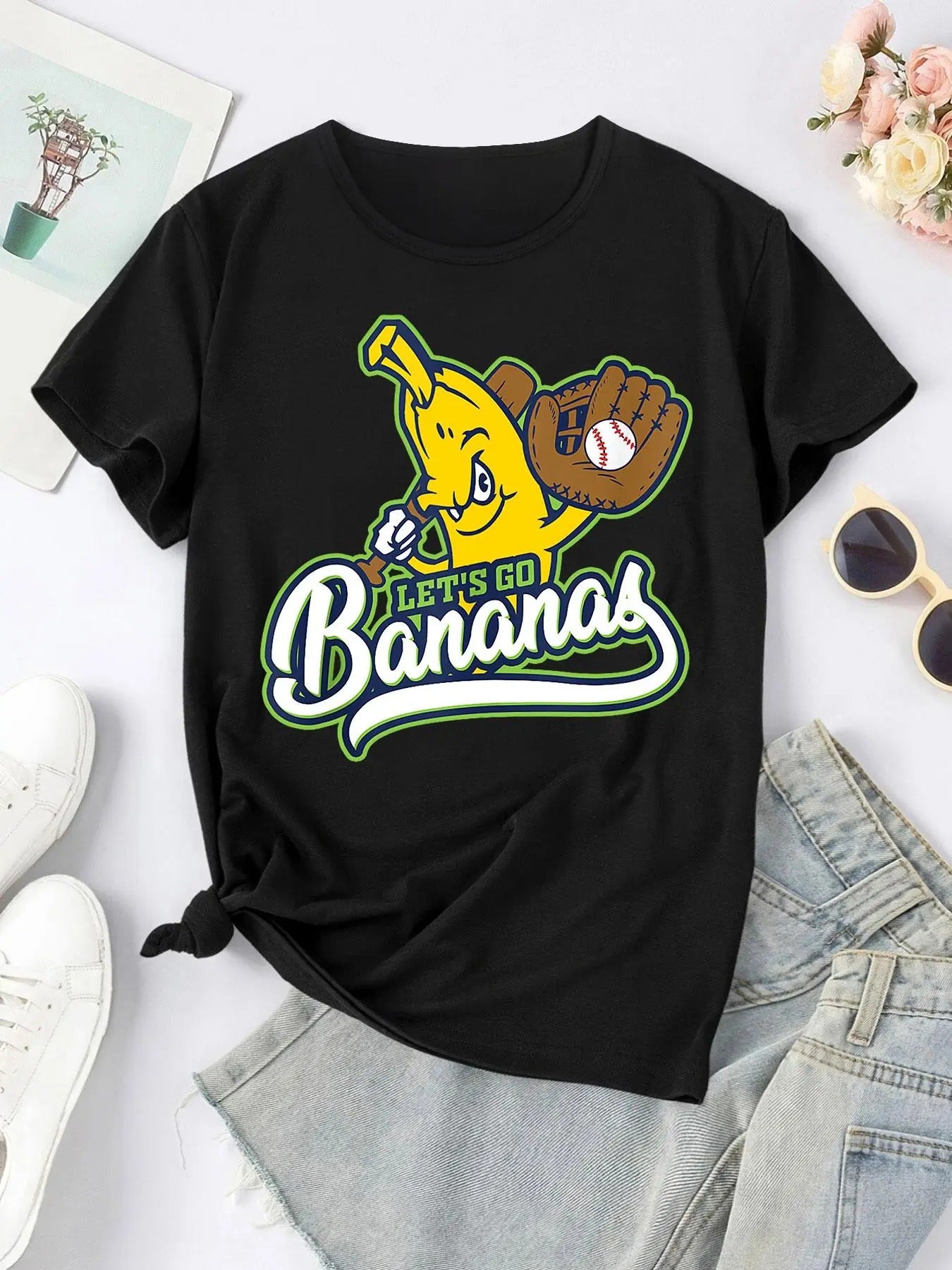 Women'WB shield Cartoon Banana & Letter Print Round Neck Tee, Fashion Casual Crew Neck Short Sleeve T-shirt for Daily...