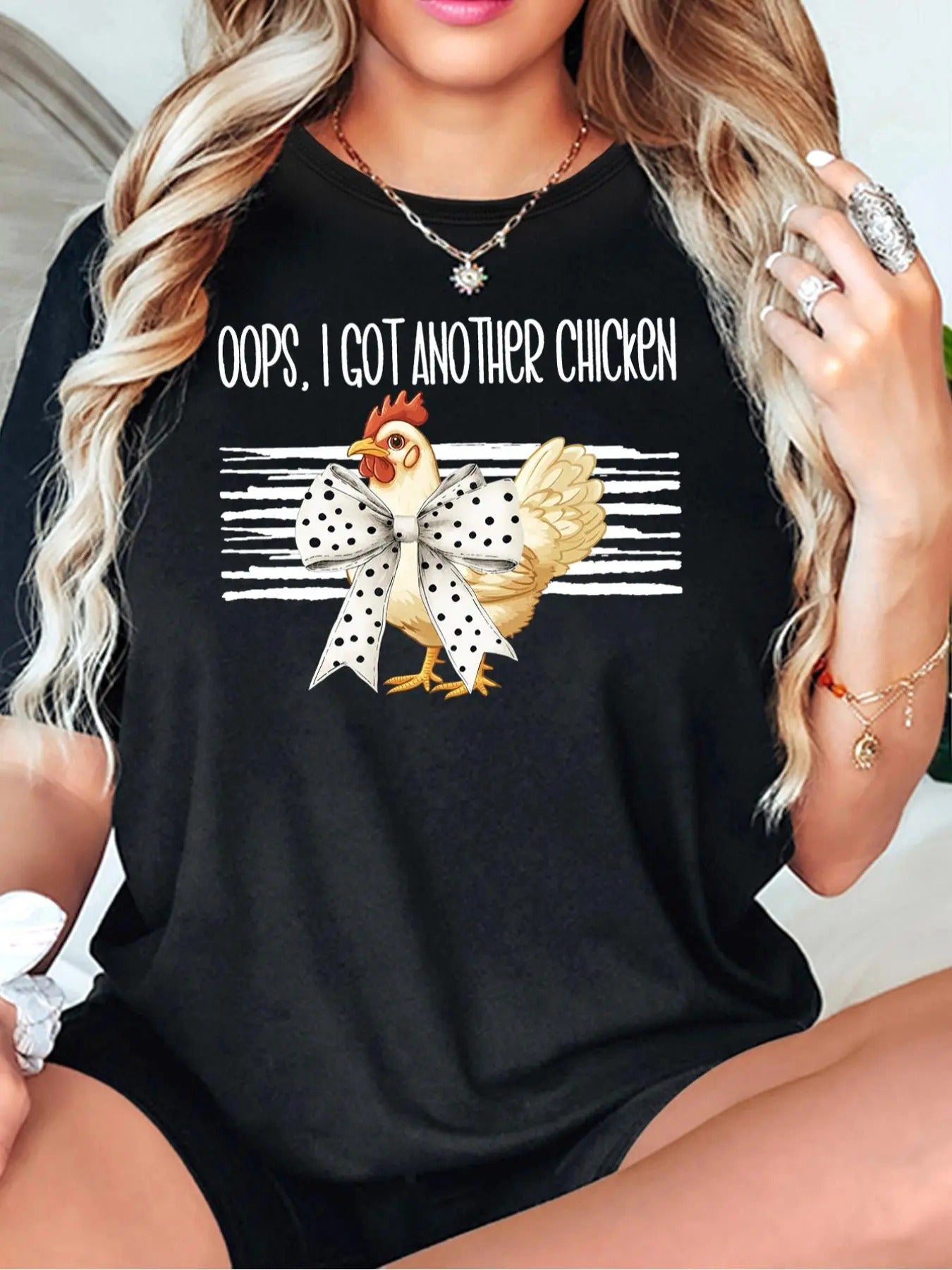 Women'WB shield Cartoon Print Round Neck Tee, Fashion Casual Crew Neck T-shirt for Daily Holiday Vacation Outdoor Wear,...