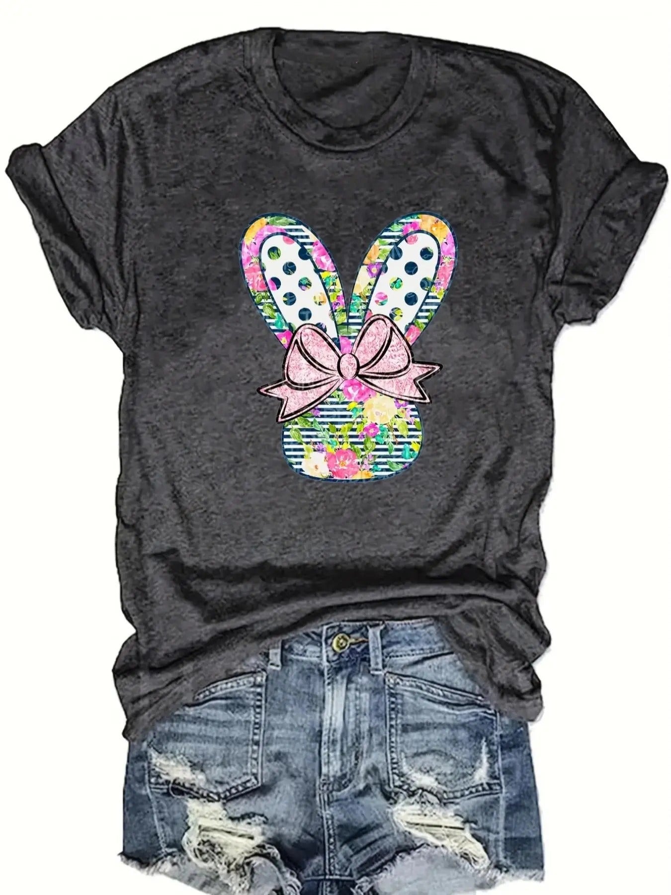Women'WB shield Cartoon Rabbit Print Round Neck Tee, Cute Graphic Short Sleeve Crew Neck T-shirt for Summer, Lady'WB...