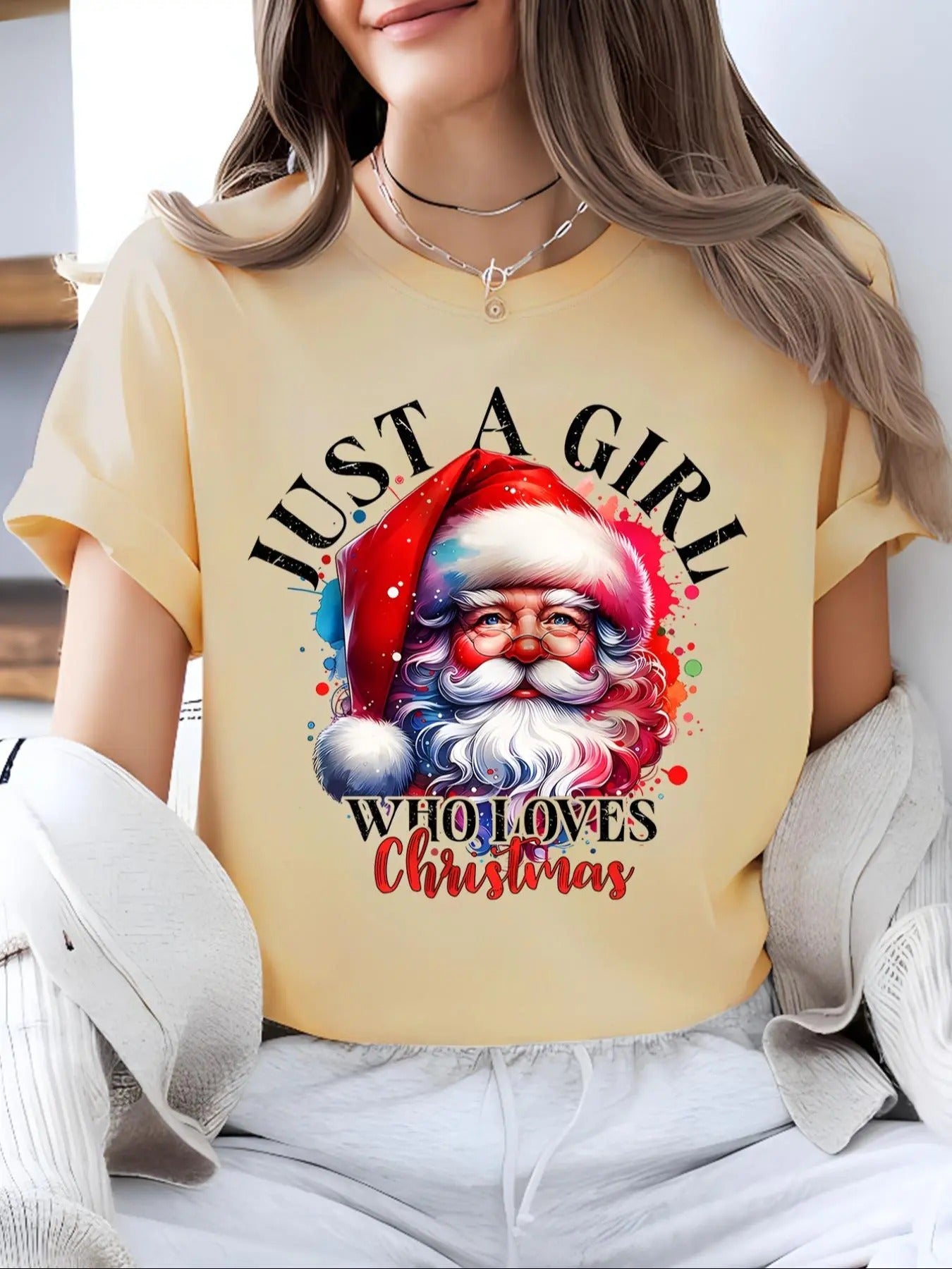 Women'WB shield Cartoon Santa Claus & Letter Print Round Neck Tee, Casual Short Sleeve Crew Neck T-shirt for Daily Wear,...
