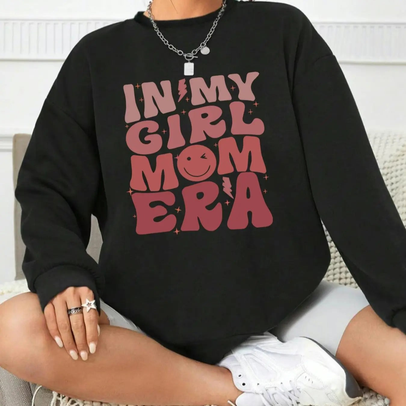 Women'WB shield Cartoon Smile TNF & Letter Print Drop Shoulder Sweatshirt, Casual Long Sleeve Round Neck Pullover for...