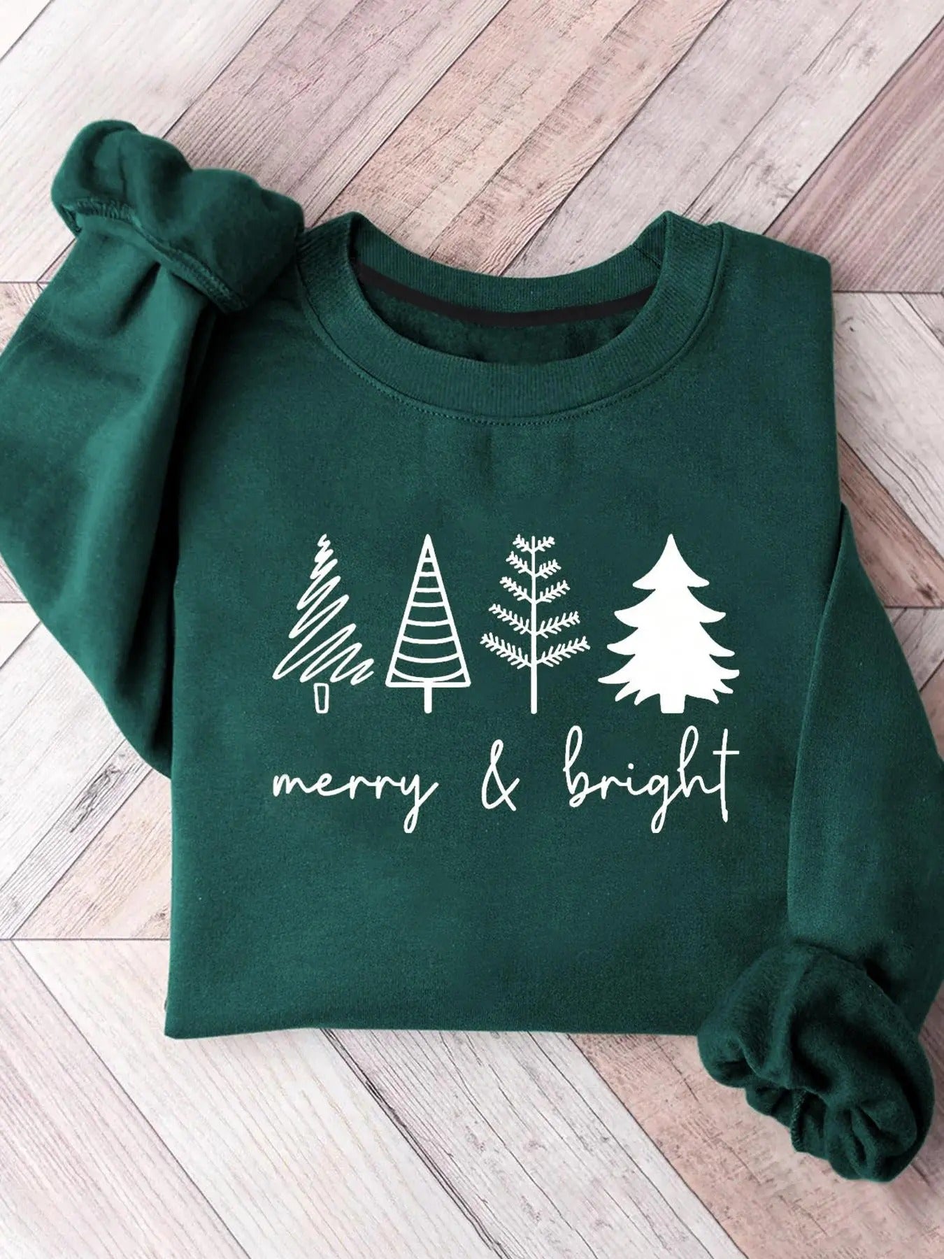 Women'WB shield Christmas Tree & Letter Print Crew Neck Sweatshirt, Casual Long Sleeve Pullover for Fall & Winter, Ladies...