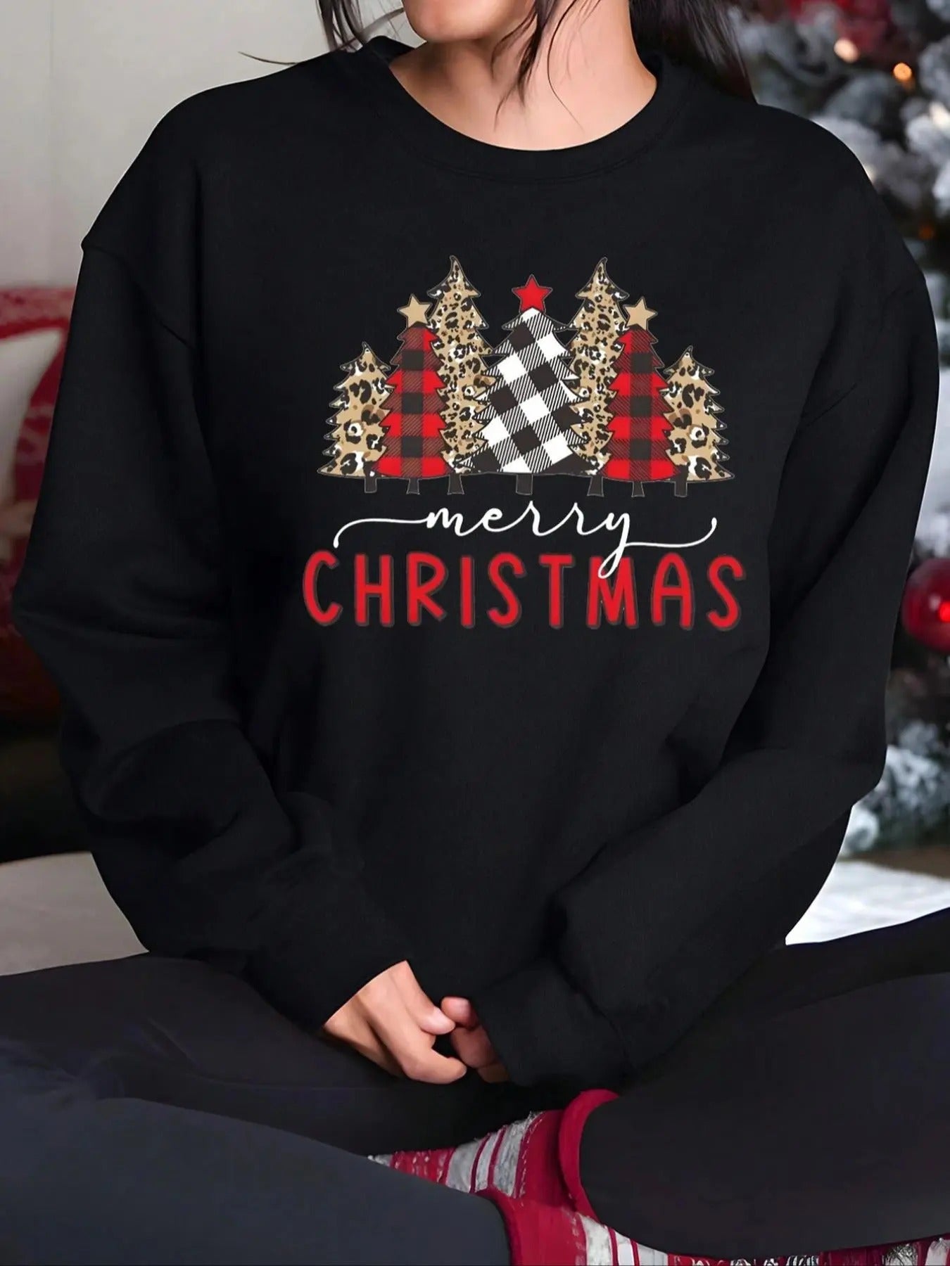 Women'WB shield Christmas Tree & Letter Print Drop Shoulder TNF Lined Sweatshirt, Casual Long Sleeve Round Neck Pullover...