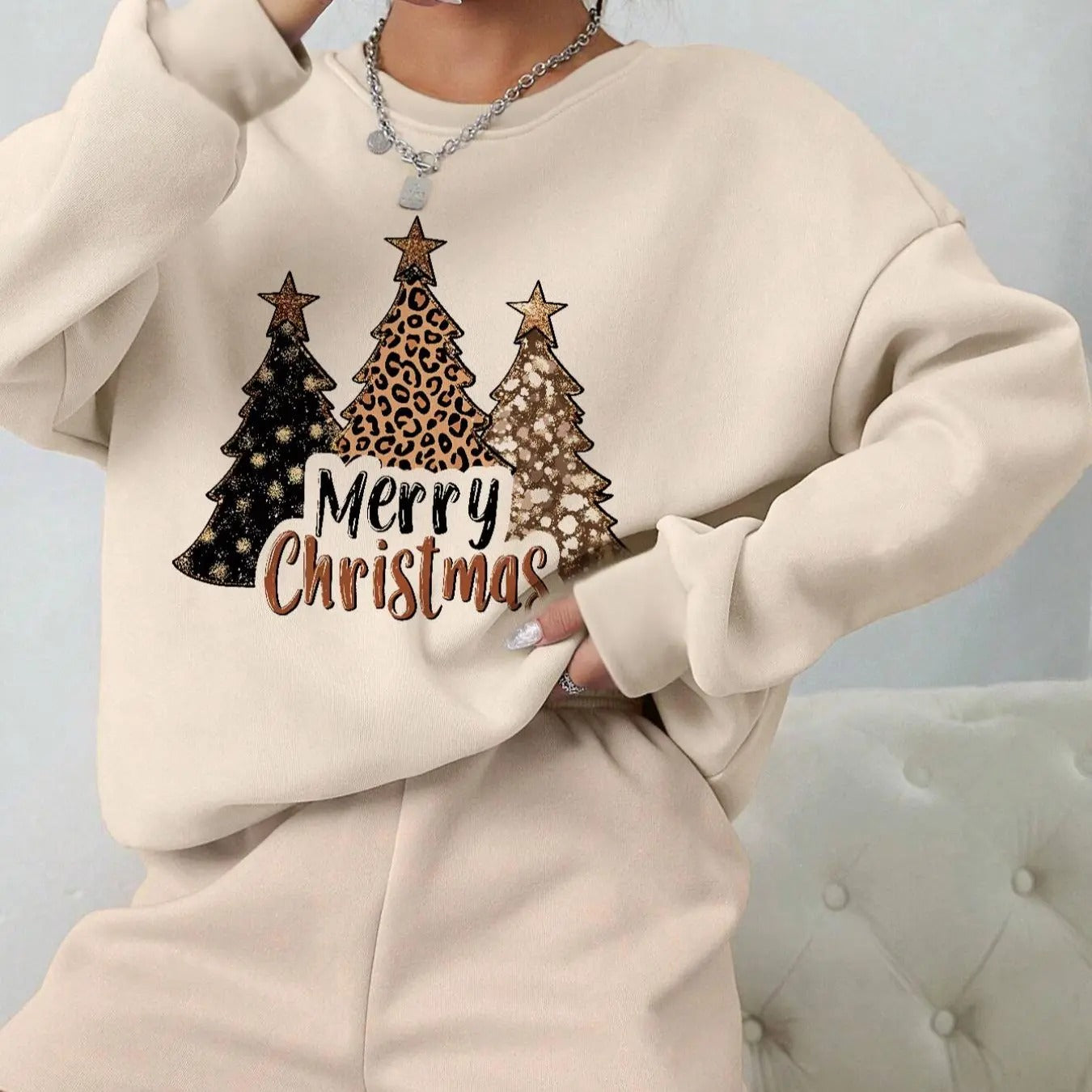 Women'WB shield Christmas Tree & Letter Print TNF Lined Sweatshirt, Casual Long Sleeve Round Neck Pullover for Fall &...