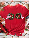 Women'WB shield Christmas Wreath Print Round Neck Tee, Casual Short Sleeve Crew Neck T-shirt for Summer, Fashion Women'WB...