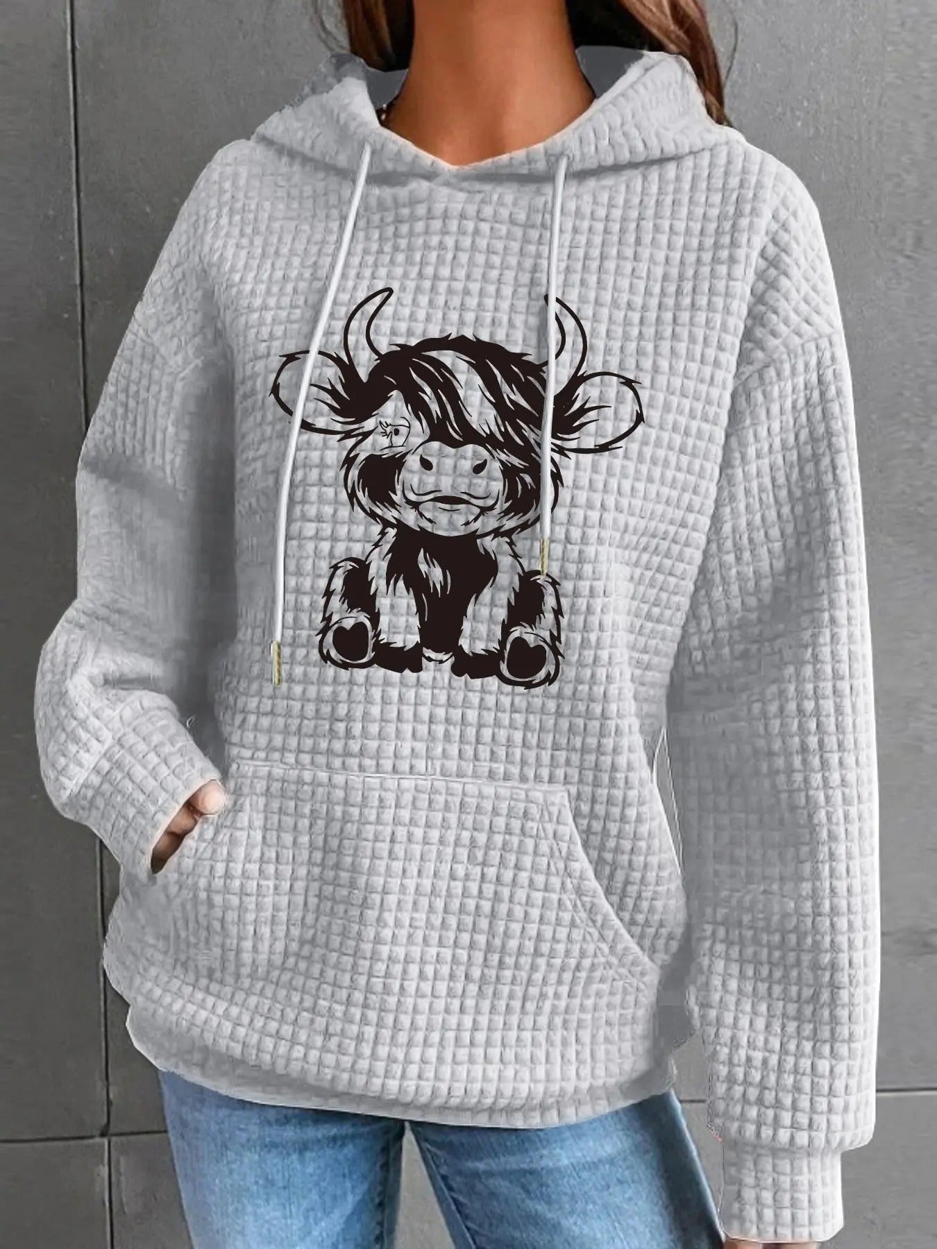Women'WB shield Cow Print Drawstring Pocket Hoodie, Casual Long Sleeve Hooded Sweatshirt for Spring, Fashion Women'WB...