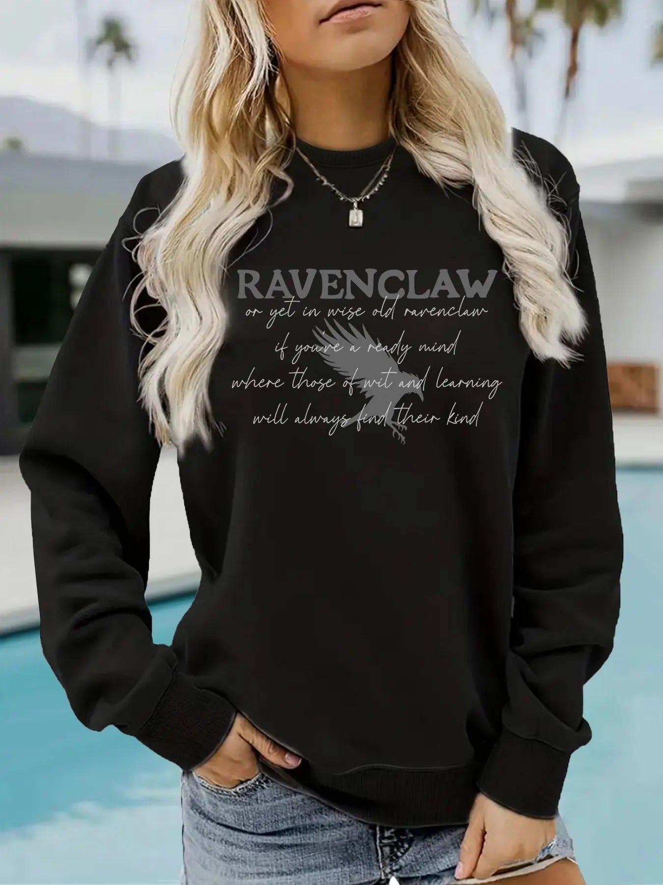 Women'WB shield Eagle & Letter Print Round Neck Sweatshirt, Fashion Casual Crew Neck Pullover for Daily Holiday Outdoor...