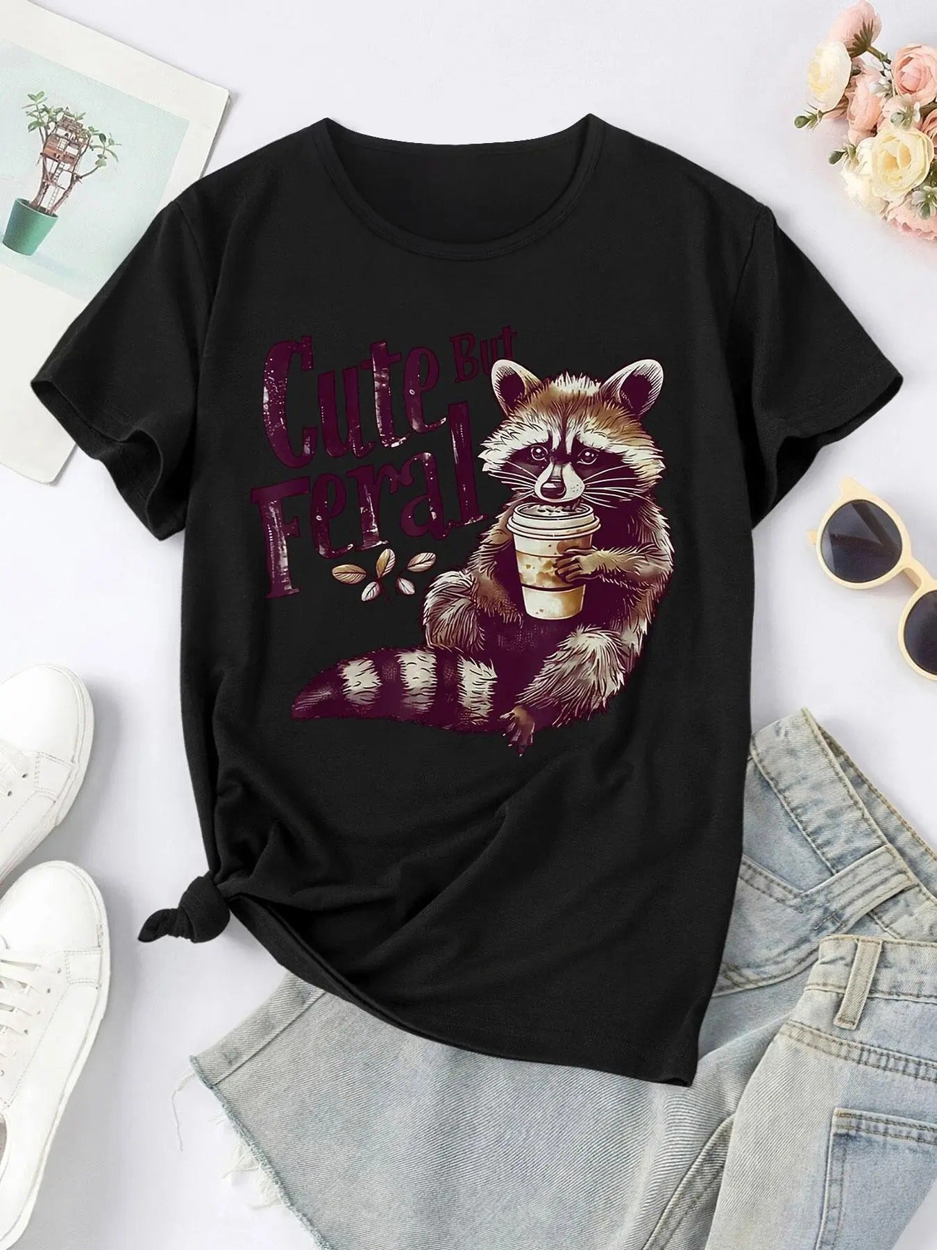 Women'WB shield FOG Raccoon & Letter Print Round Neck Tee, Fashion Casual Crew Neck T-shirt for Daily Holiday Vacation...