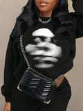 Women'WB shield Figure Print Drop Shoulder Sweatshirt, Street Fashion Long Sleeve Round Neck Pullover for Daily Wear,...