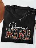 Women'WB shield Floral & Letter Print Round Neck Tee, Fashion Casual Slogan Graphic Short Sleeve T-shirt for Daily Wear,...