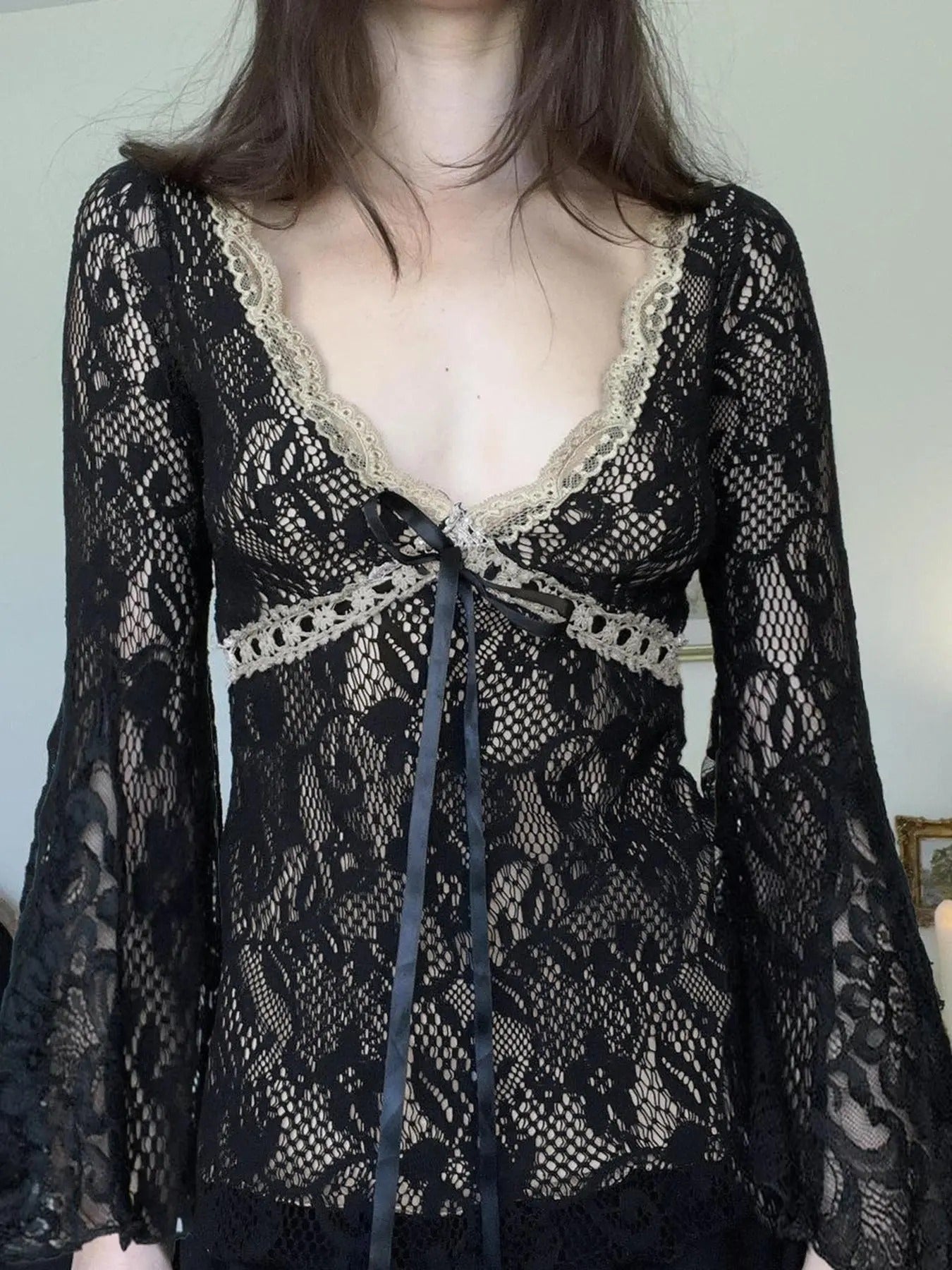 Women'WB shield Floral Lace Tie Front Flounce Sleeve Top, Y2K Deep Superhero team Neck Long Sleeve Top for Spring & Fall,...