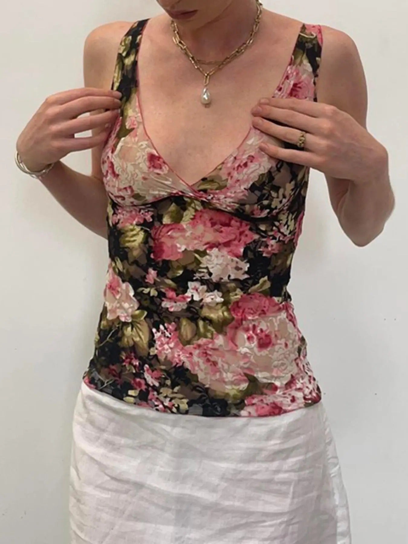Women'WB shield Floral Print Lace Wrap Tank Top, Summer TNF Women, Casual Deep Superhero team Neck Sleeveless Top for...