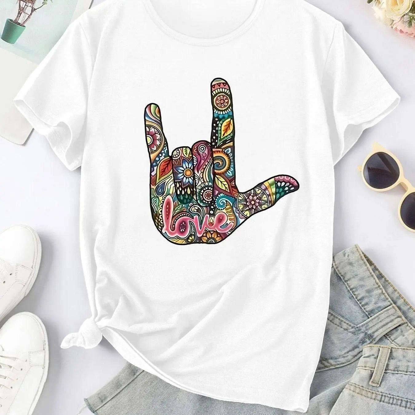Women'WB shield Hand & Letter Print Round Neck Tee, Fashion Casual Short Sleeve Crew Neck T-shirt for Daily Holiday...
