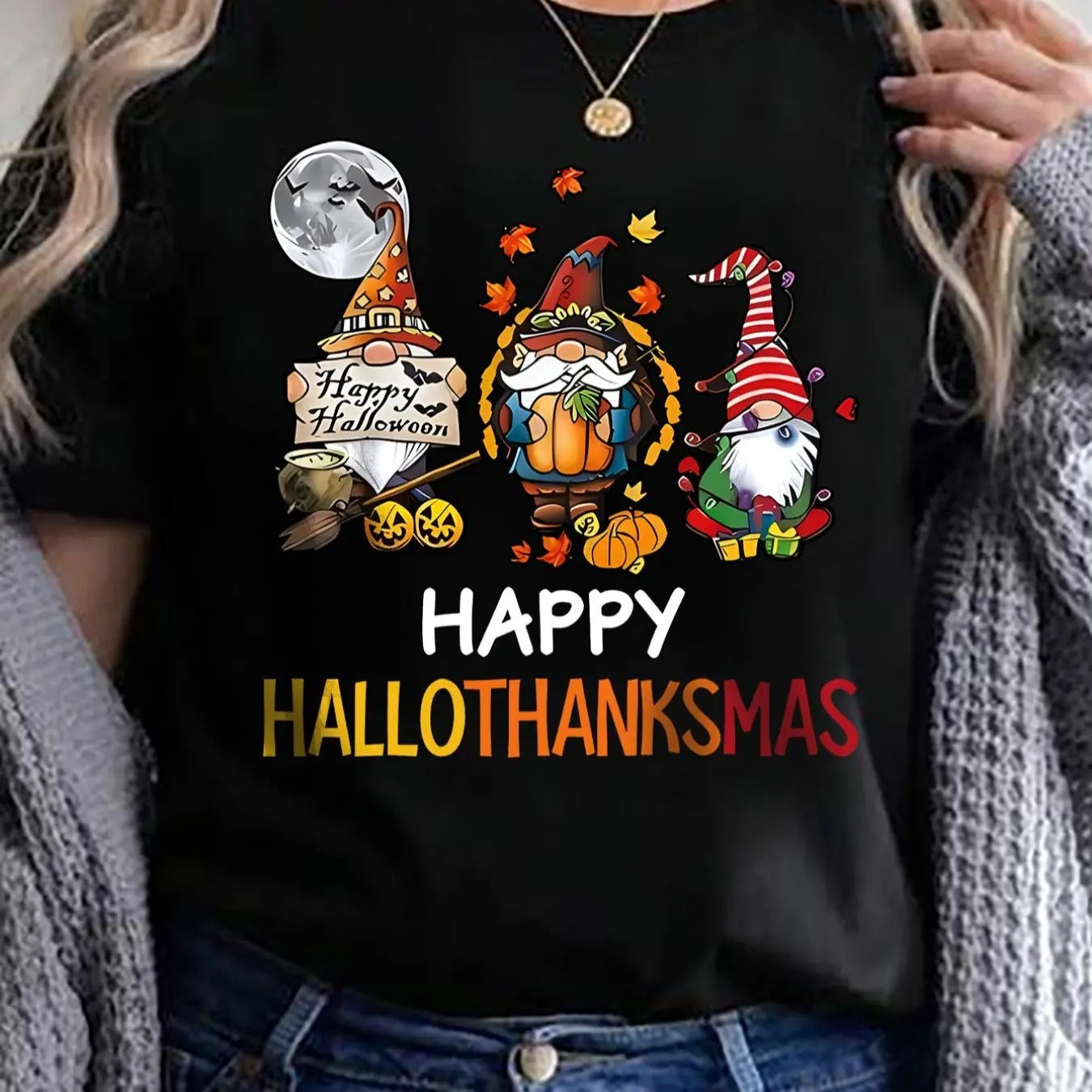 Women'WB shield Happy Hallothanksmas Print Round Neck Tee, Halloween Casual Short Sleeve Crew Neck T-shirt for Spiky hair...