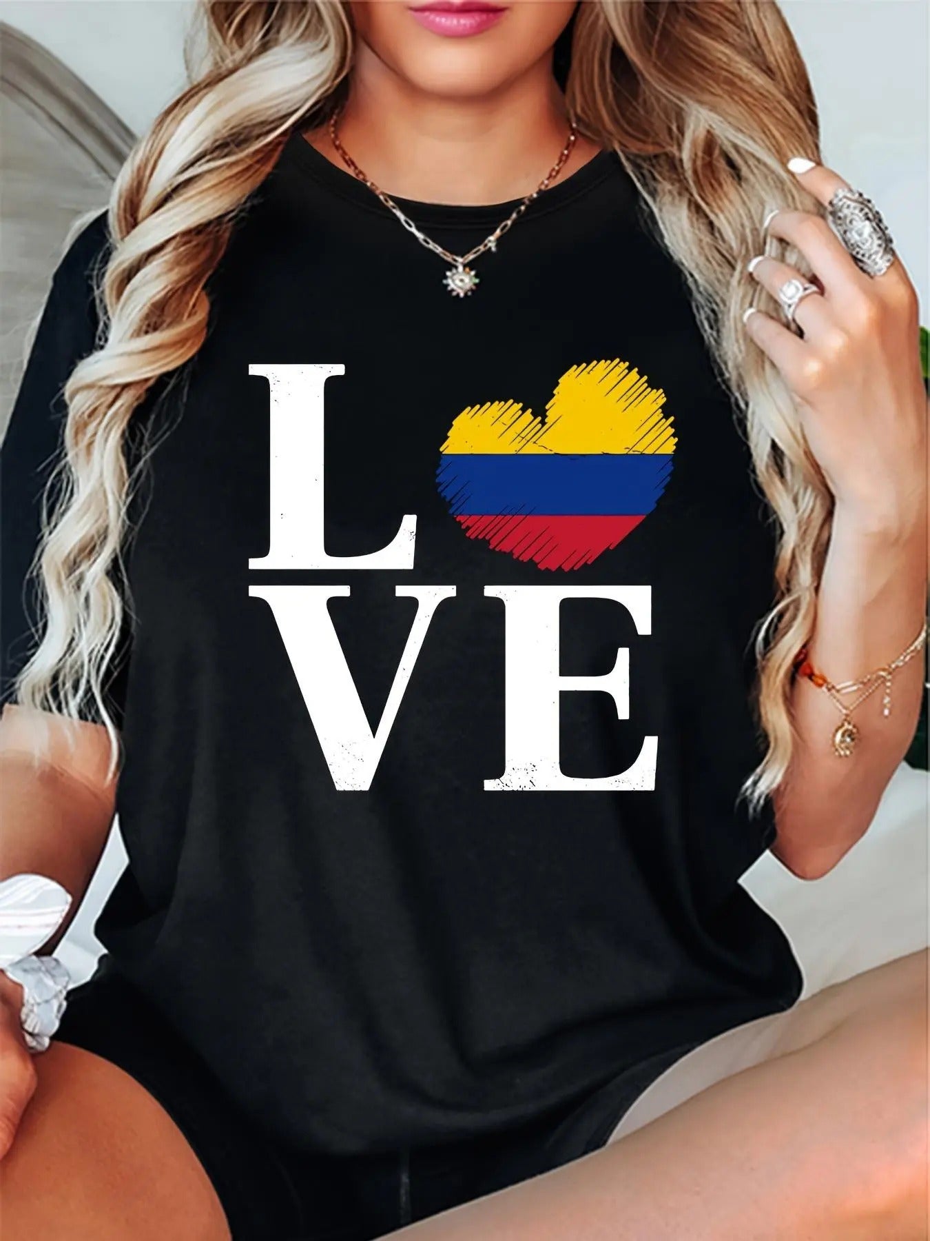 Women'WB shield Heart & Letter Print Drop Shoulder Tee, Casual Half Sleeve Round Neck T-Shirt for Summer, Fashion...