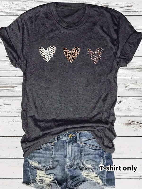 Women'WB shield Heart Print Round Neck Tee, Casual Fashion Short Sleeve T-shirt for Summer, Ladies TNF for Daily Wear,...