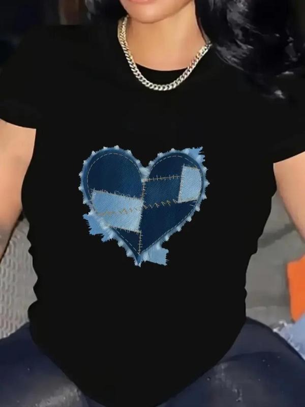 Women'WB shield Heart Print Round Neck Tee, Fashion Casual Crew Neck Short Sleeve T-Shirt for Daily Holiday Vacation...