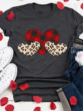 Women'WB shield Heart Print Round Neck Tee, Summer TNF Women, Fashion Casual Graphic Short Sleeve T-Shirt for Holiday...