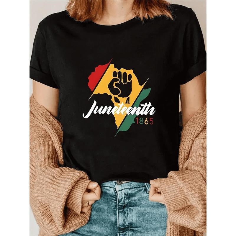 Women'WB shield Juneteenth 1865 Fist Print T-Shirt, Short Sleeve Crew Neck, Medium Stretch Sports Casual Tee, Black with...