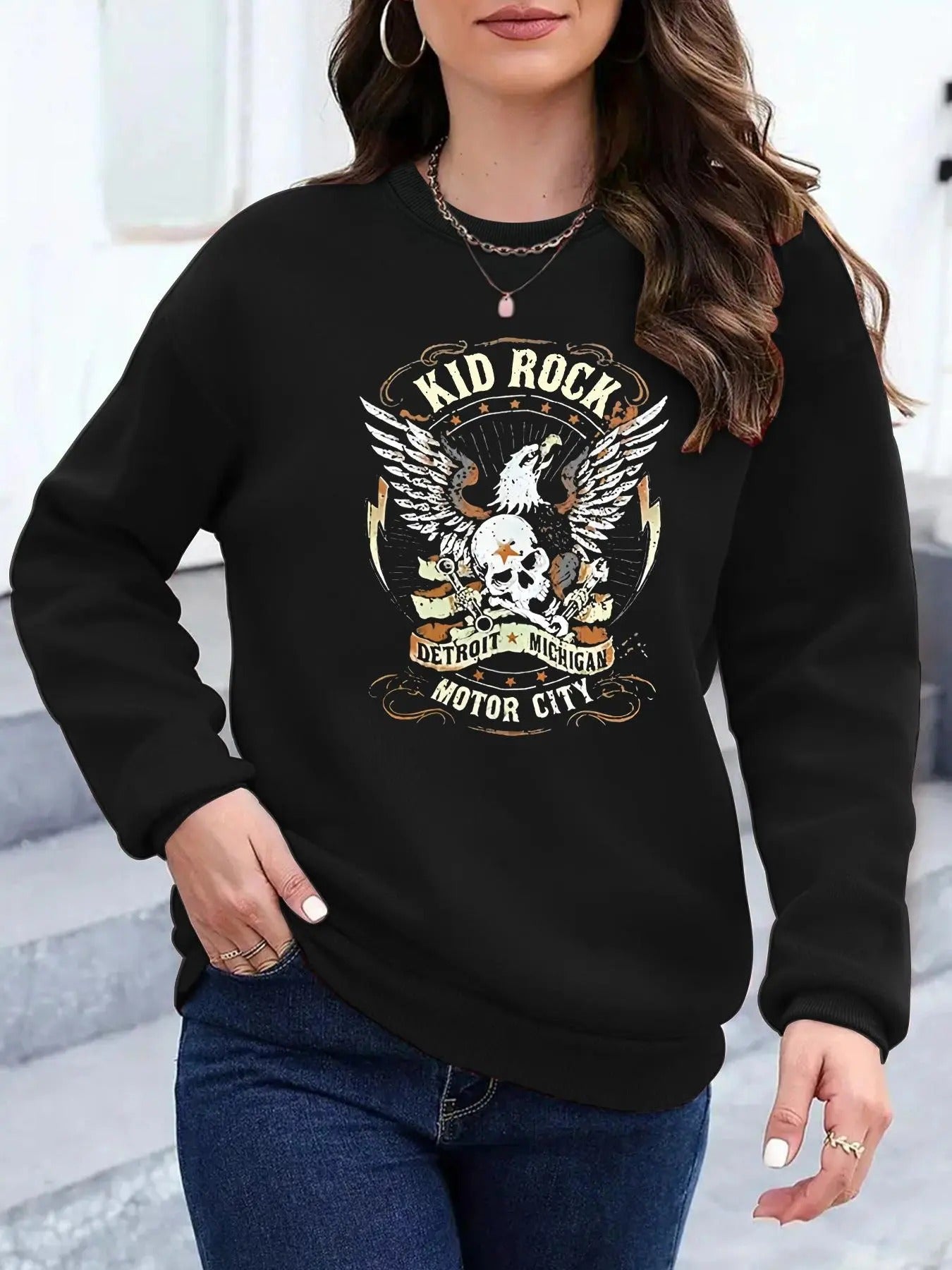 Women'WB shield Kid Rock Motor City Print Round Neck Sweatshirt, Casual Long Sleeve Crew Neck Pullover for Spring & Fall,...
