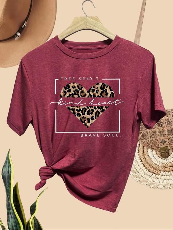 Women'WB shield Leopard Heart Print Round Neck Tee, Fashion Casual Crew Neck T-Shirt for Daily Holiday Vacation Outdoor...