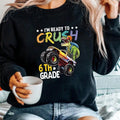 Women'WB shield Letter & Dinosaur Print Drop Shoulder Sweatshirt, Casual Long Sleeve Round Neck Pullover for Fall &...