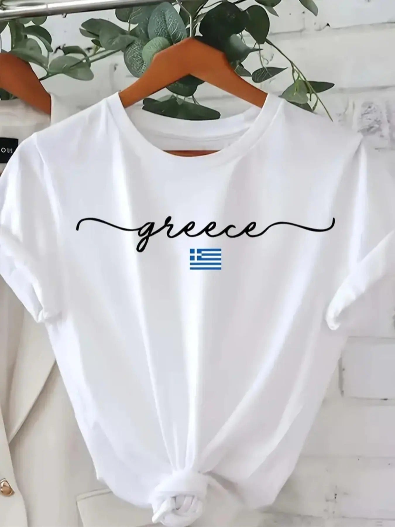 Women'WB shield Letter & Greece Flag Print Round Neck Tee, Casual Short Sleeve T-shirt for Summer, Ladies TNF for Daily...