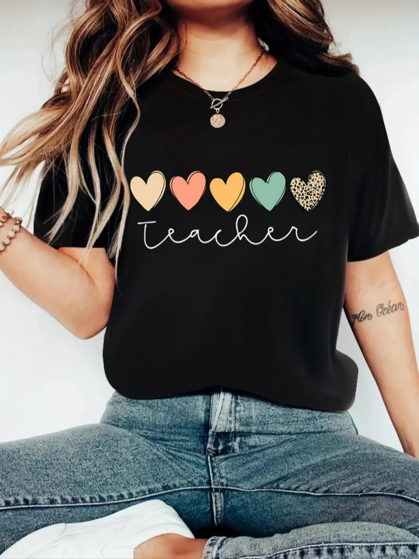 Women'WB shield Letter & Heart Print Drop Shoulder Tee, Fashion Casual Short Sleeve Round Neck T-Shirt for Daily Outdoor...