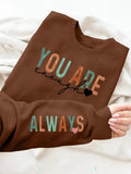 Women'WB shield Letter & Heart Print Round Neck Sweatshirt, Casual Long Sleeve Crew Neck Pullover for Fall & Winter,...