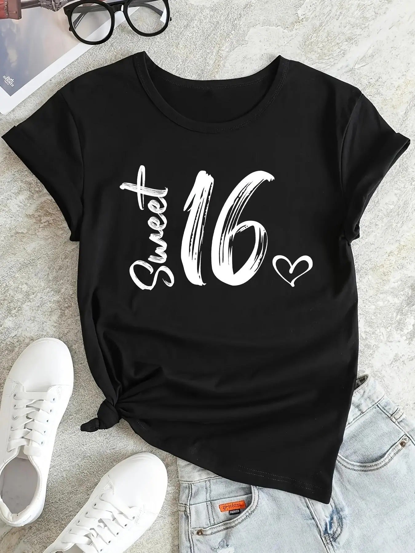 Women'WB shield Letter & Heart Print Round Neck Tee, Casual Short Sleeve Crew Neck T-Shirt for Summer, Fashion Women'WB...