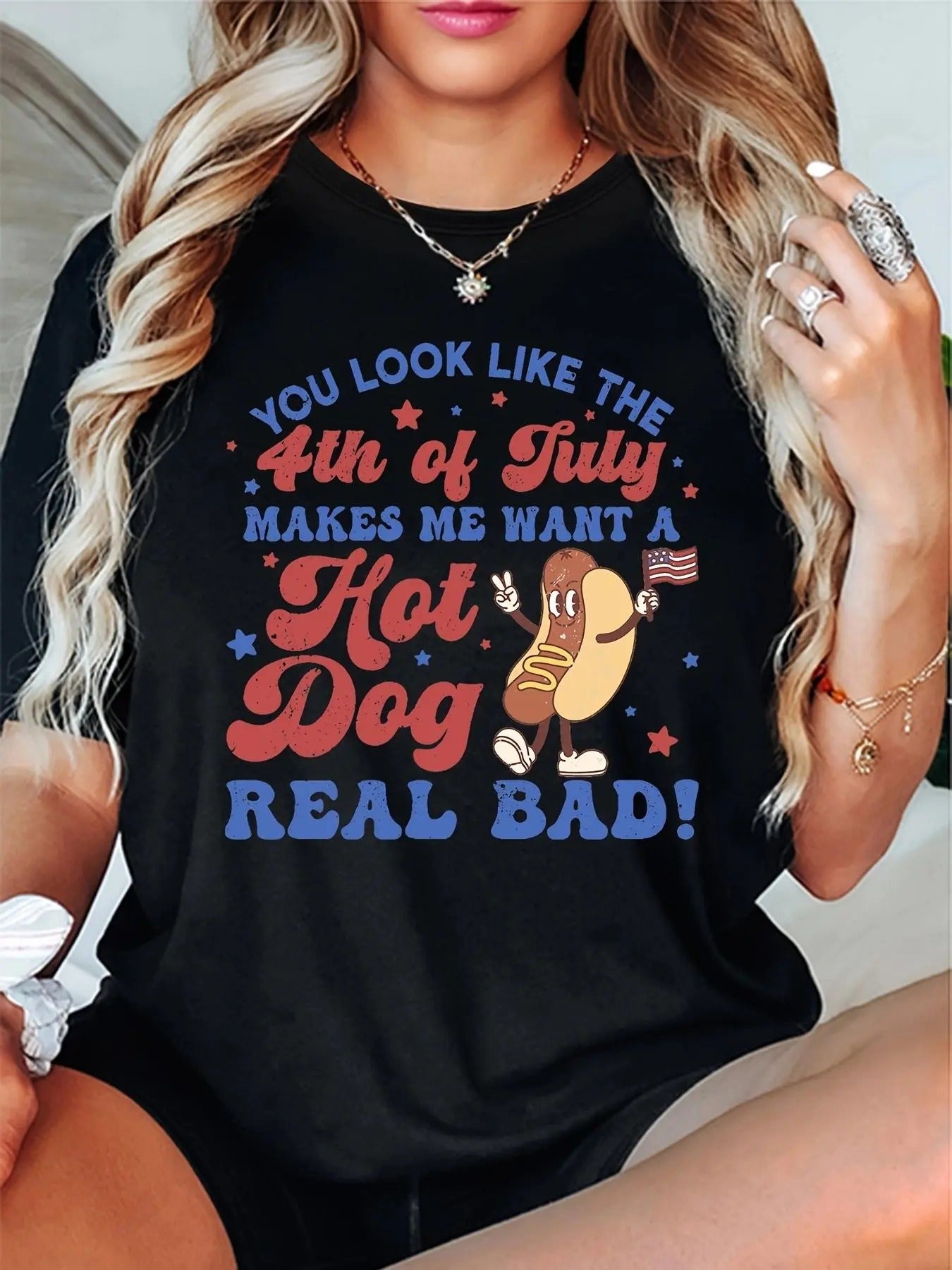 Women'WB shield Letter & Hot Dog Print Round Neck Tee, Fashion Casual Short Sleeve T-shirt for Daily Outdoor Wear, Ladies...