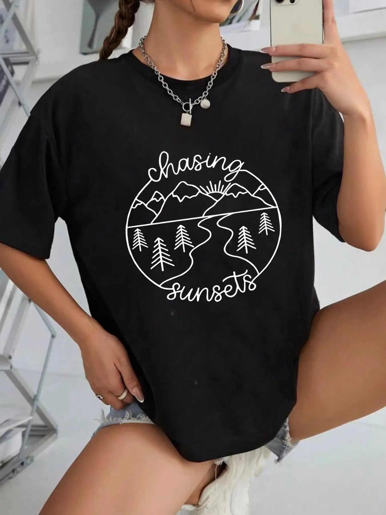 Women'WB shield Letter & Mountain Print Drop Shoulder Tee, Fashion Casual Round Neck Half Sleeve T-shirt for Daily Wear,...