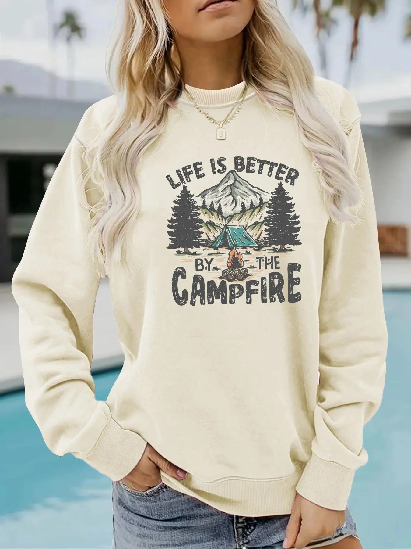 Women'WB shield Letter & Mountain Print Round Neck Sweatshirt, Casual Long Sleeve Crew Neck Pullover for Fall, Fashion...