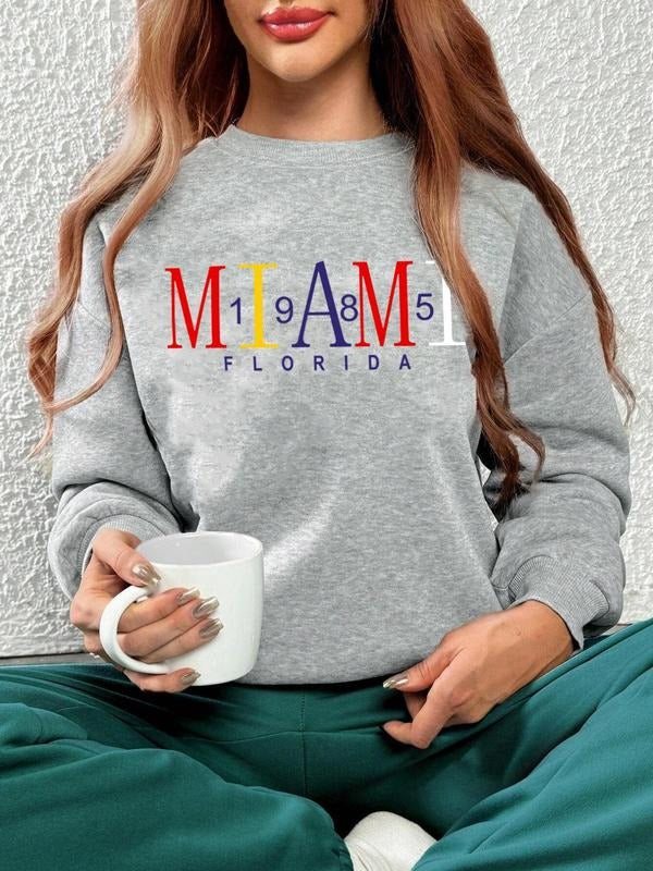 Women'WB shield Letter & Number Print Round Neck Drop Shoulder Sweatshirt, Casual Long Sleeve Crew Neck Pullover for Fall...