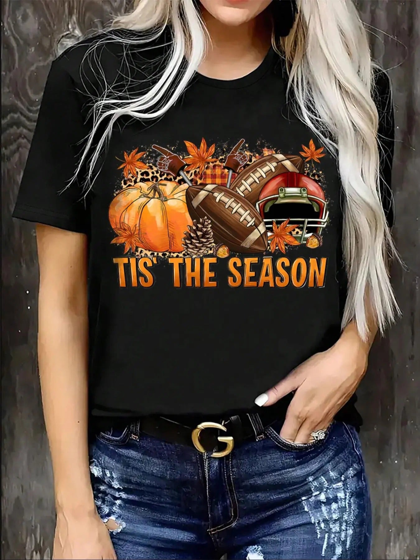 Women'WB shield Letter & Pumpkin Print Round Neck Tee, Fashion Casual Crew Neck T-shirt for Daily Holiday Vacation...