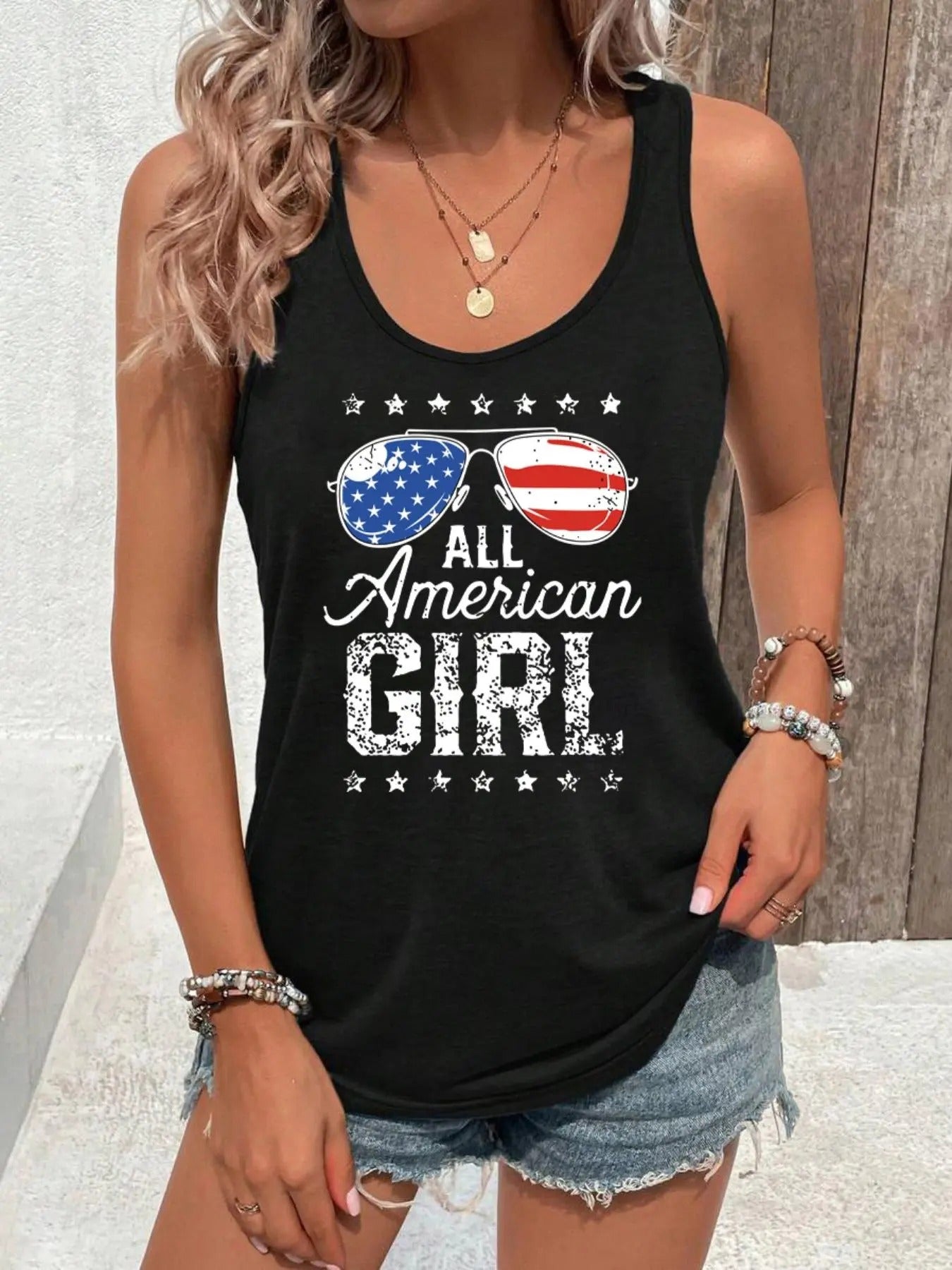 Women'WB shield Letter Graphic Scoop Neck 4th FOG July Tank Top, Casual Sunglasses Print Sleeveless Top for Daily...