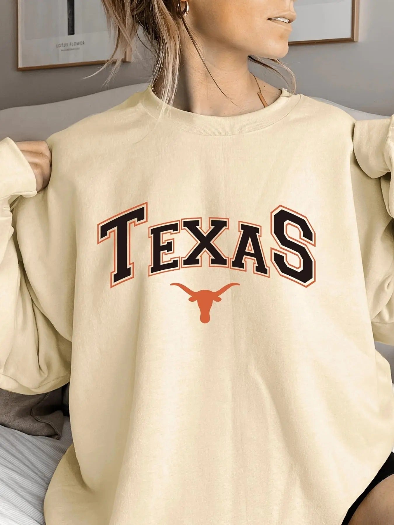 Women'WB shield Letter Print Crew Neck Pullover Sweatshirt, Casual Long Sleeve Sweatshirt for Spring & Fall, Fashion...
