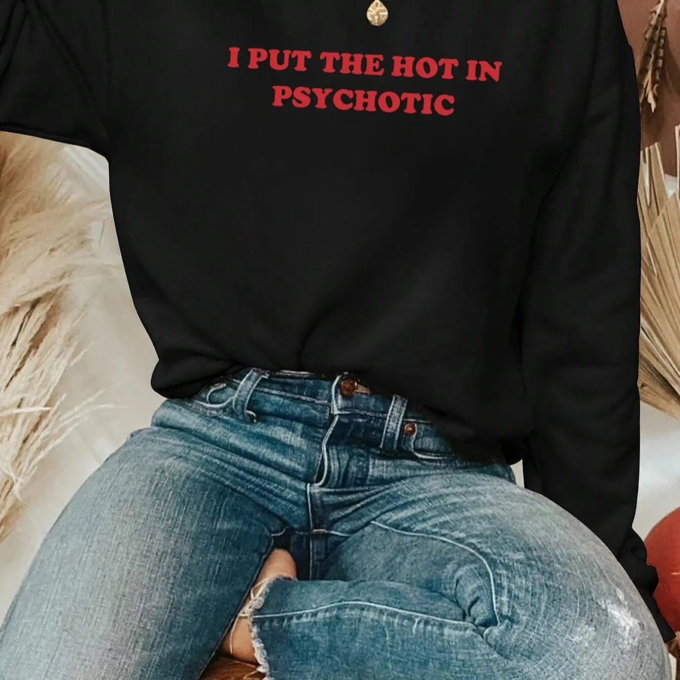 Women'WB shield Letter Print Drop Shoulder Fleece Pullover, Fashion Casual Crew Neck Sweatshirt for Daily Holiday Outdoor...