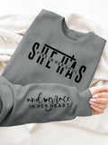 Women'WB shield Letter Print Drop Shoulder Sweatshirt, Casual Long Sleeve Round Neck Pullover for Daily Wear, Ladies TNF...